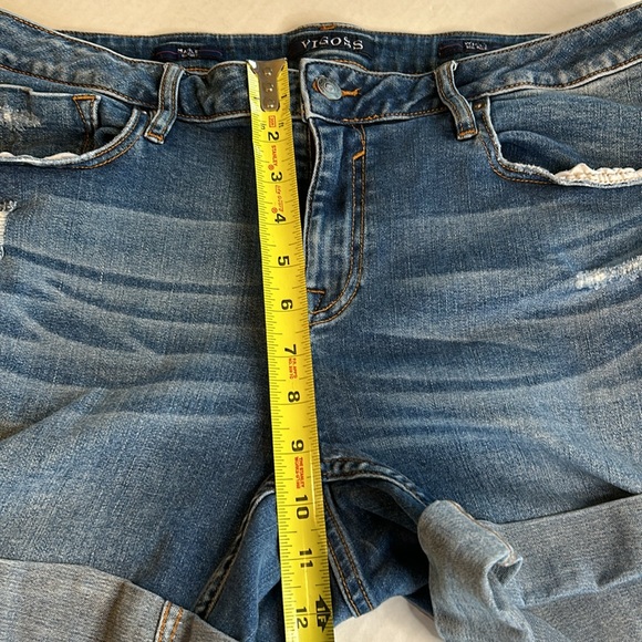 Vigoss Marley Mid Rise Double Cuff Whiskered Med Wash Distressed Short. Sz W14 - Picture 13 of 14